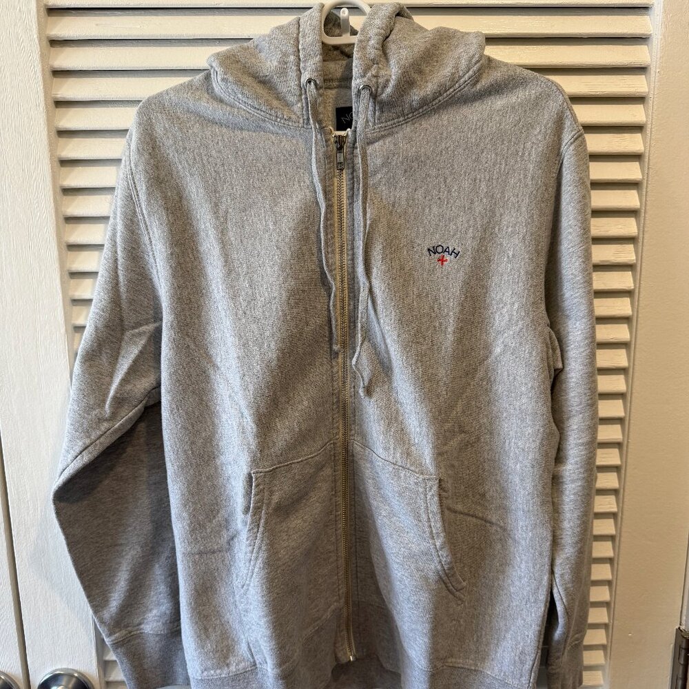 Noah Grey Small Core Logo Zip Hoodie